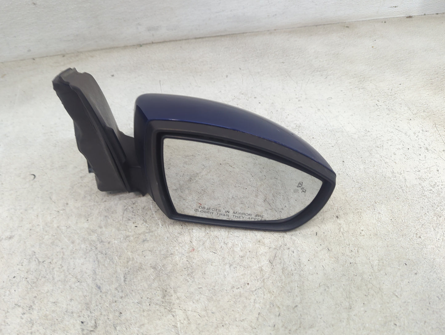 2013-2016 Ford Escape Passenger Side View Mirror - Right Door Mirror OEM Used - Oemusedautoparts1.com