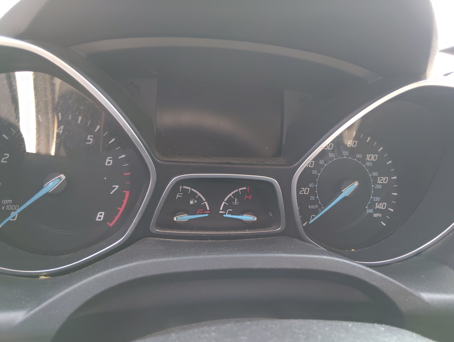 2014-2015 Ford Escape Instrument Cluster Speedometer Gauges Miles:182K Fits Fits 2014 2015 OEM Used Auto Parts - Oemusedauto