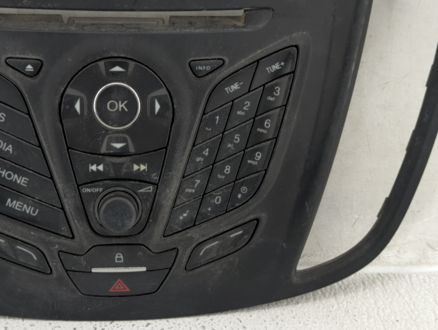 2013-2016 Ford Escape Radio Control Panel - Oemusedautoparts1.com