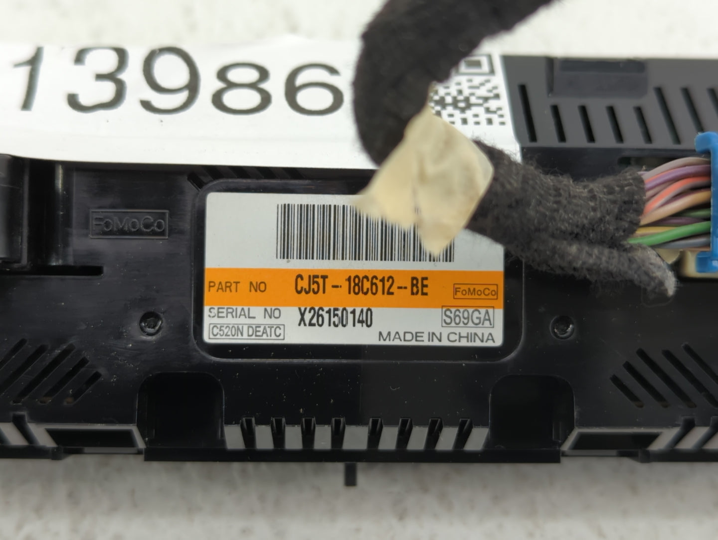 2013-2015 Ford Escape Climate Control Module Temperature AC/Heater Replacement P/N:CJ5T-18C612-BE CJ5T-18C612-AE Fits OEM Us