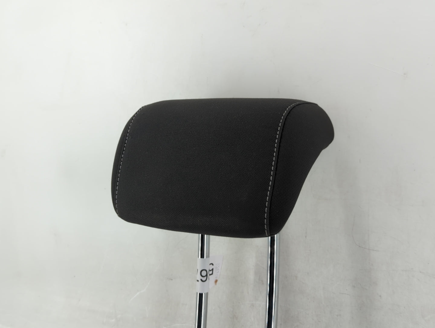 2013-2015 Ford Escape Headrest Head Rest Front Driver Passenger Seat Fits Fits 2013 2014 2015 OEM Used Auto Parts - Oemuseda