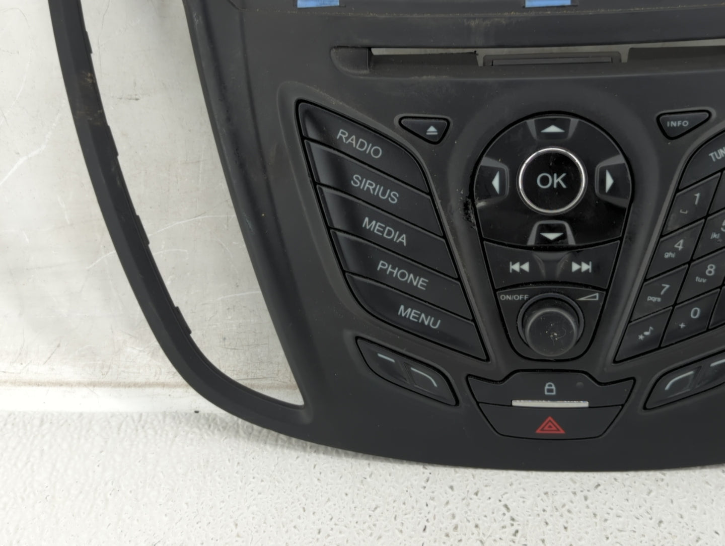 2013-2016 Ford Escape Radio Control Panel - Oemusedautoparts1.com