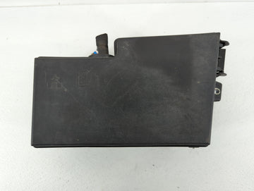 2013-2016 Ford Escape Fusebox Fuse Box Panel Relay Module P/N:AV6T-14A067-AC Fits Fits 2013 2014 2015 2016 OEM Used Auto Par