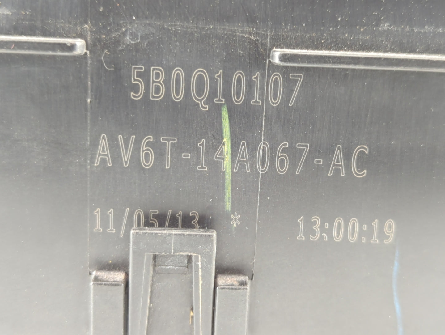 2013-2016 Ford Escape Fusebox Fuse Box Panel Relay Module P/N:AV6T-14A067-AC Fits Fits 2013 2014 2015 2016 OEM Used Auto Par