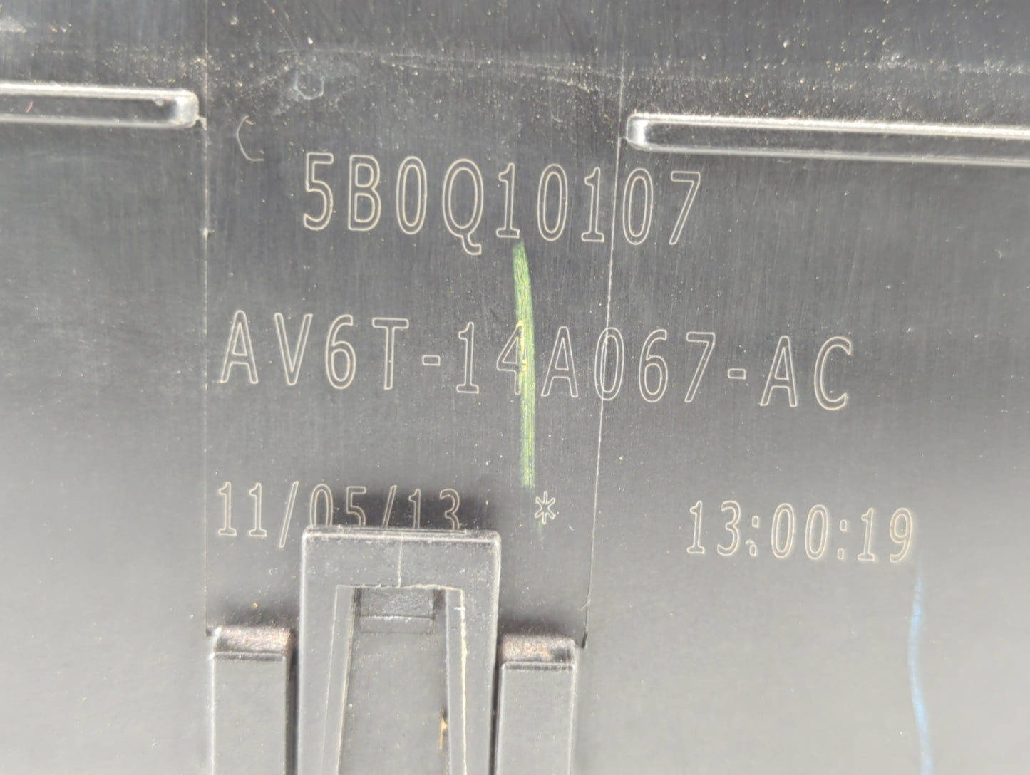 2013-2016 Ford Escape Fusebox Fuse Box Panel Relay Module P/N:AV6T-14A067-AC Fits Fits 2013 2014 2015 2016 OEM Used Auto Par