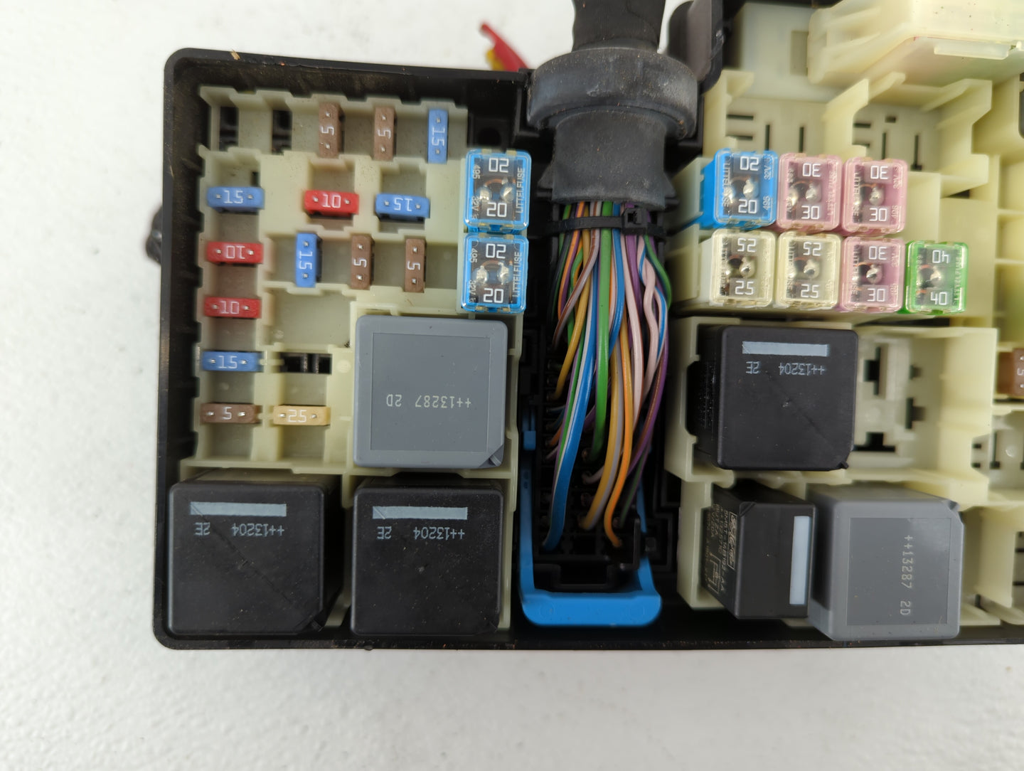 2013-2016 Ford Escape Fusebox Fuse Box Panel Relay Module P/N:AV6T-14A067-AC Fits Fits 2013 2014 2015 2016 OEM Used Auto Par