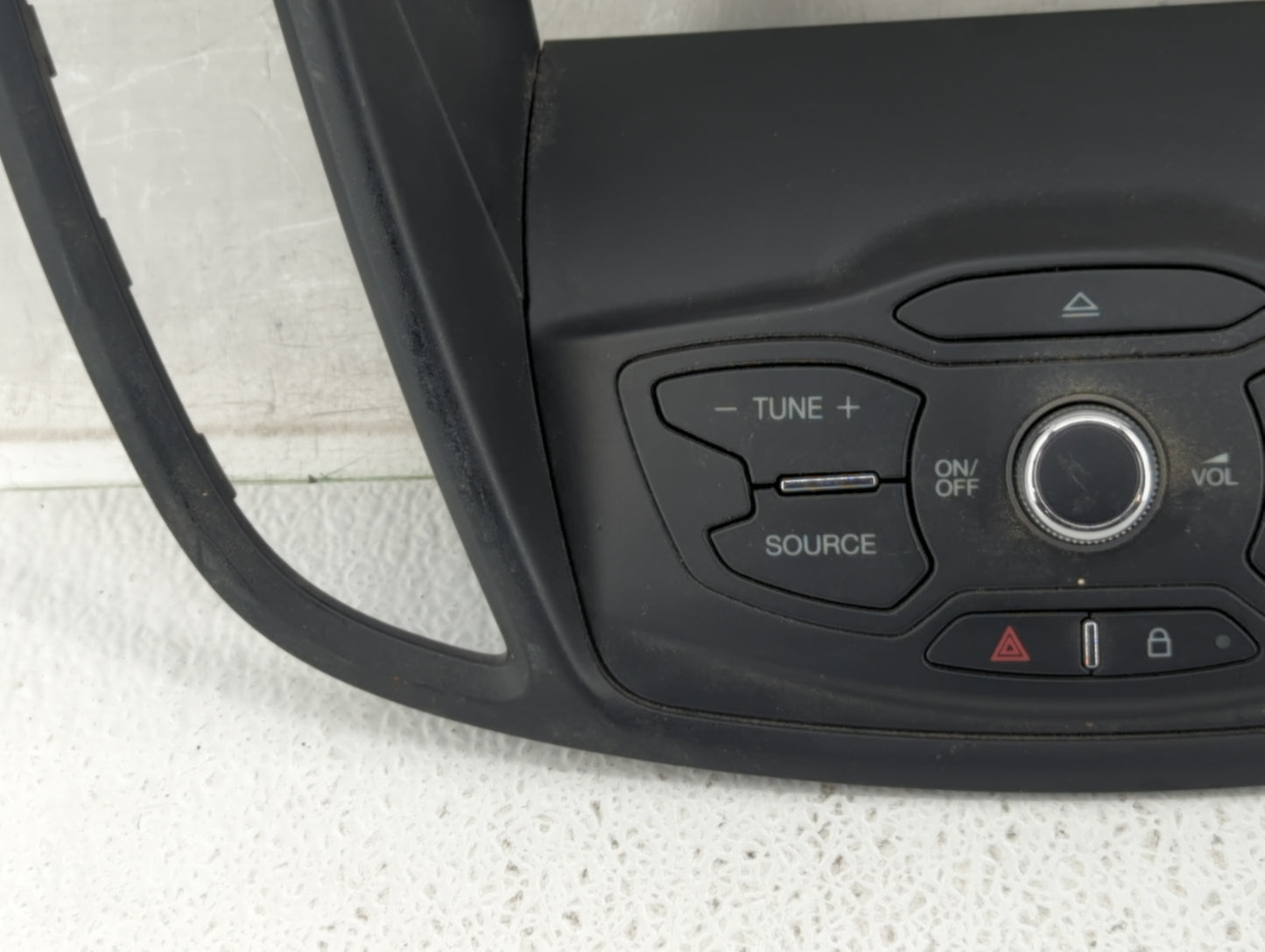 2014 Ford Escape Radio Control Panel - Oemusedautoparts1.com