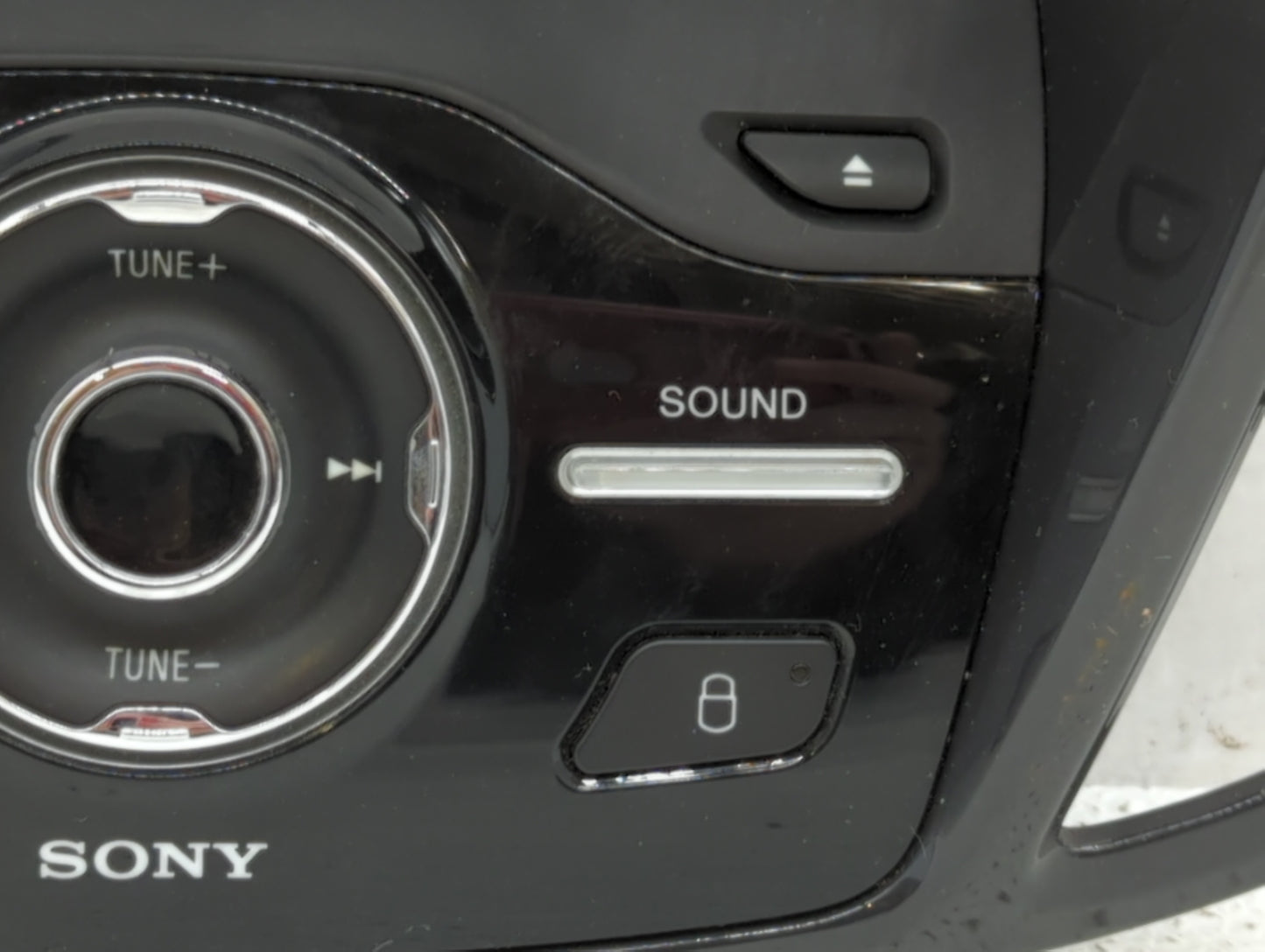 2013-2016 Ford Escape Radio Control Panel - Oemusedautoparts1.com