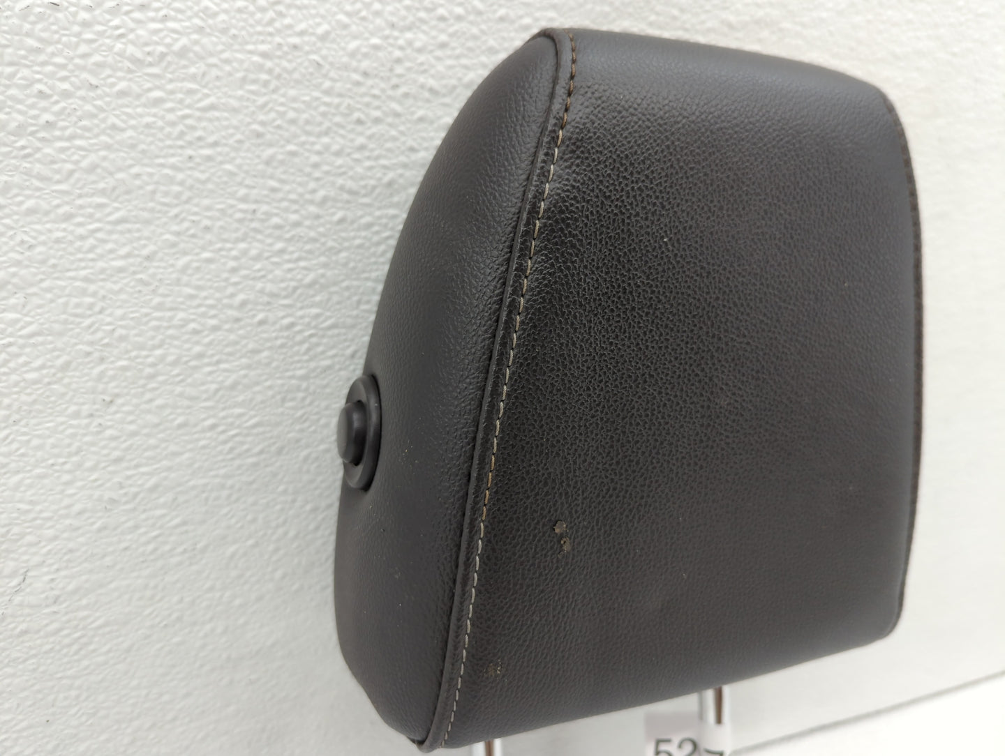 2013-2015 Ford Escape Headrest Head Rest Front Driver Passenger Seat - Oemusedautoparts1.com