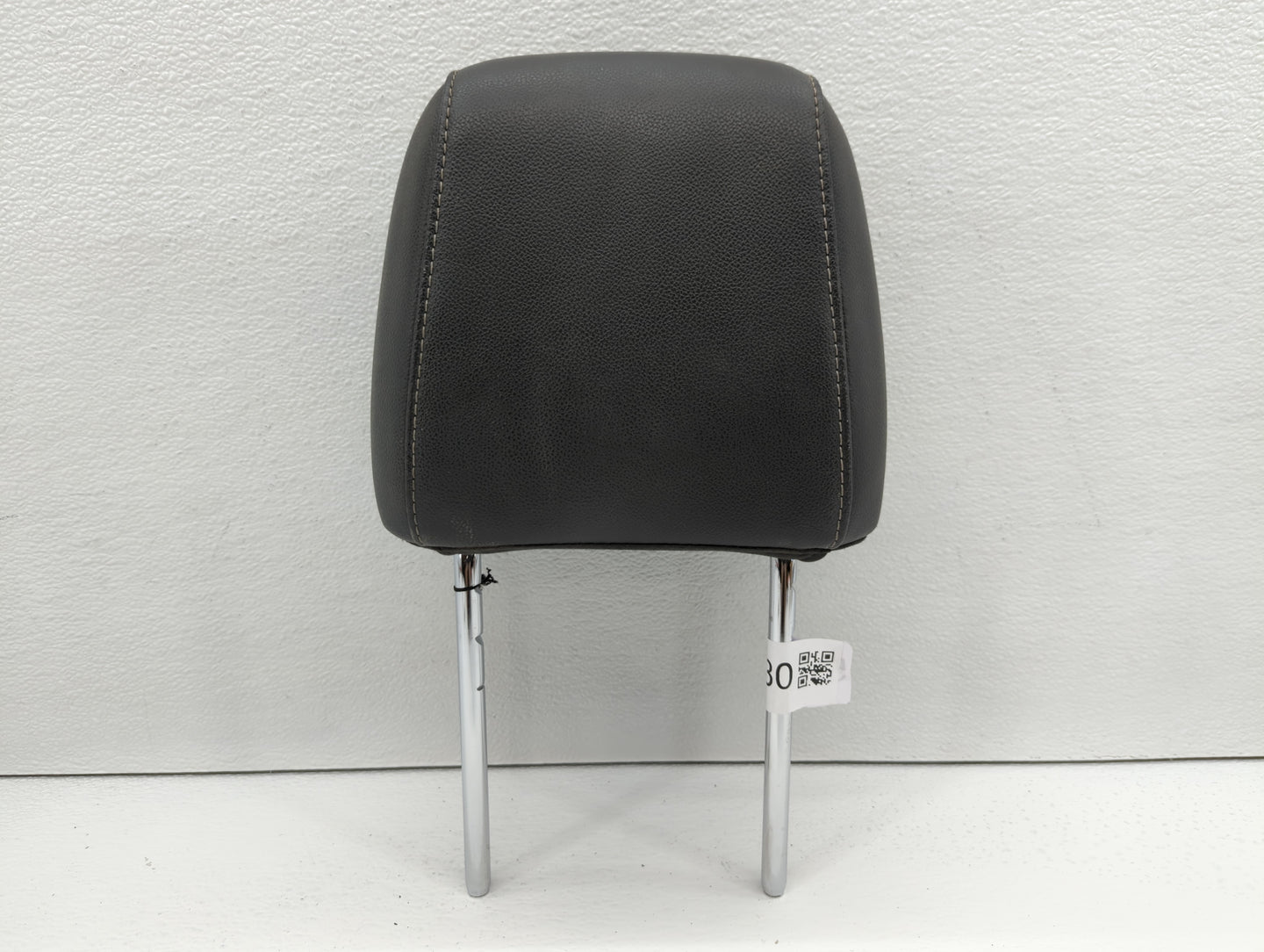 2013-2015 Ford Escape Headrest Head Rest Front Driver Passenger Seat - Oemusedautoparts1.com