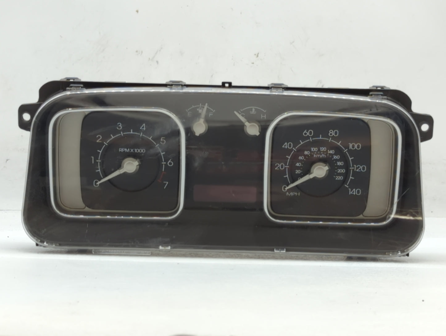 2014 Ford Escape Instrument Cluster Speedometer Gauges P/N:CL8F-10894-B CV4T-14C026-BH, DJ5T-10849-THA Fits OEM Used Auto Pa