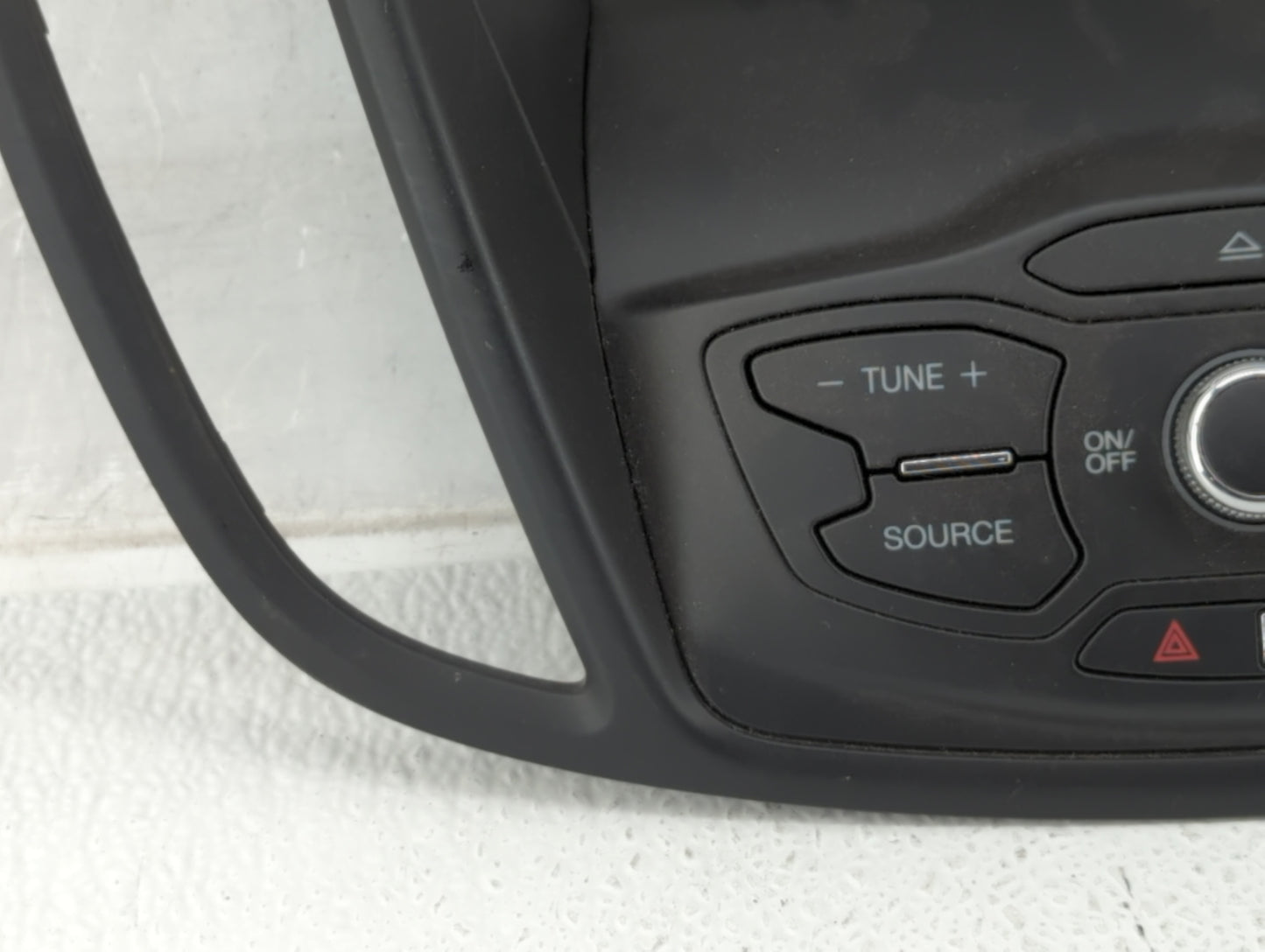 2013-2016 Ford Escape Radio Control Panel - Oemusedautoparts1.com