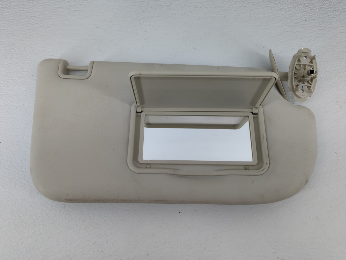 2013-2019 Ford Escape Sun Visor Shade Replacement Passenger Right Mirror Fits Fits 2013 2014 2015 2016 2017 2018 2019 OEM Us