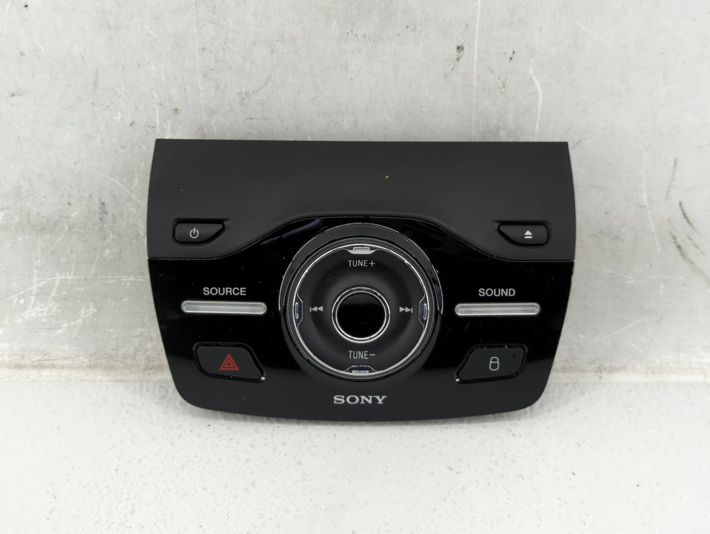 2014 Ford Escape Radio AM FM Cd Player Receiver Replacement P/N:CJ5T-18K811-FD Fits OEM Used Auto Parts - Oemusedautoparts1.