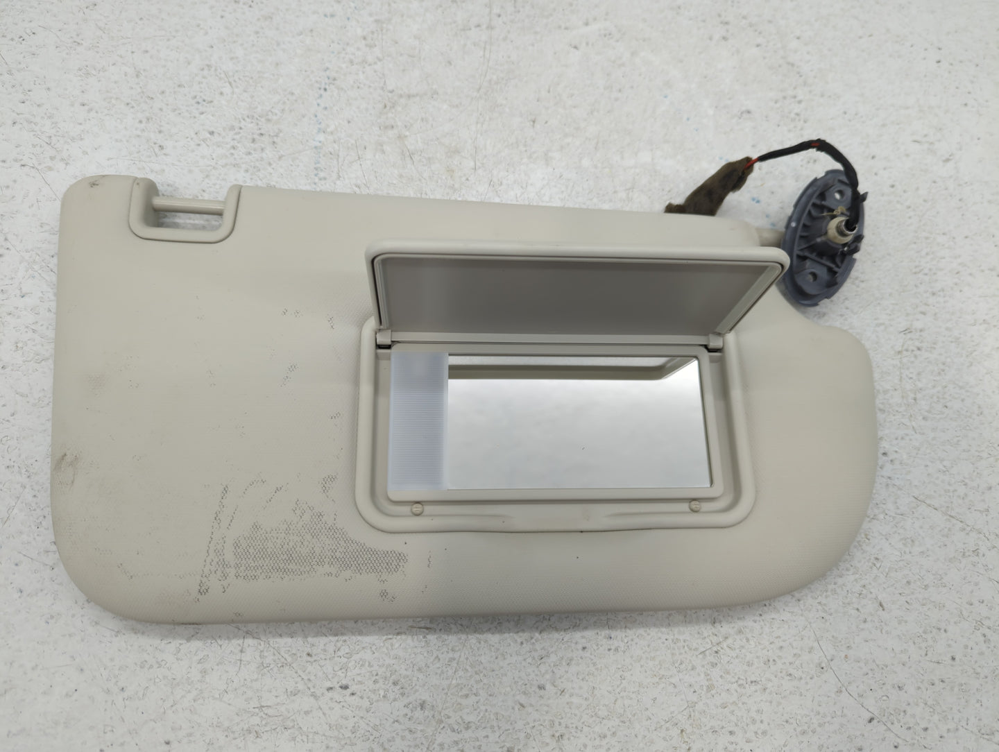 2013-2019 Ford Escape Sun Visor Shade Replacement Passenger Right Mirror Fits Fits 2013 2014 2015 2016 2017 2018 2019 OEM Us