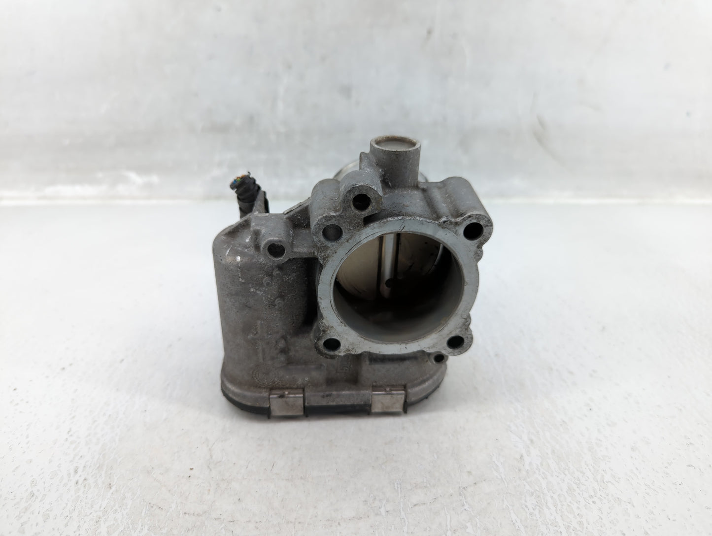 2013-2016 Ford Escape Throttle Body P/N:7S7G-9F991-CA Fits Fits 2013 2014 2015 2016 2017 2018 2019 OEM Used Auto Parts - Oem