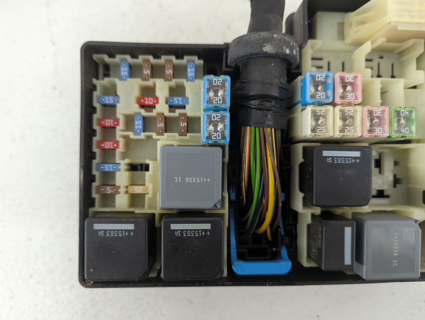 2013-2016 Ford Escape Fusebox Fuse Box Panel Relay Module P/N:AV6T-14A067-AD E00027328 Fits Fits 2013 2014 2015 2016 OEM Use