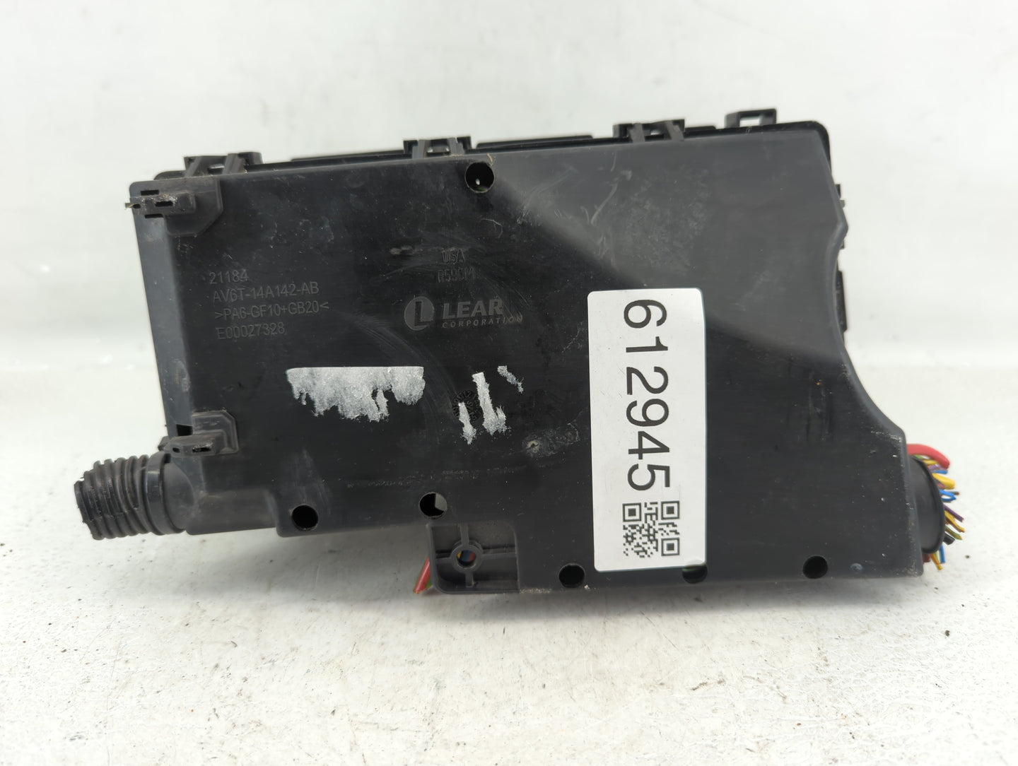 2013-2016 Ford Escape Fusebox Fuse Box Panel Relay Module P/N:AV6T-14A067-AD E00027328 Fits Fits 2013 2014 2015 2016 OEM Use