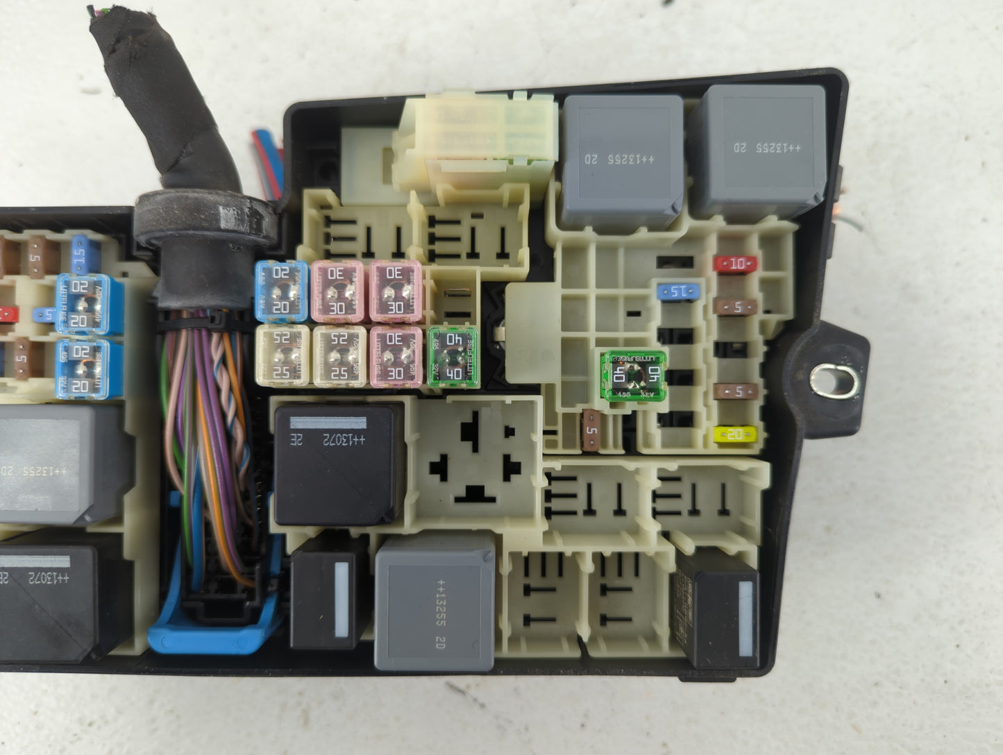 2013-2016 Ford Escape Fusebox Fuse Box Panel Relay Module P/N:AV6T-14A067-AC Fits Fits 2013 2014 2015 2016 OEM Used Auto Par