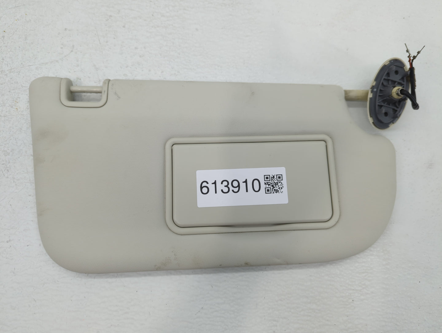 2013-2019 Ford Escape Sun Visor Shade Replacement Passenger Right Mirror Fits Fits 2013 2014 2015 2016 2017 2018 2019 OEM Us