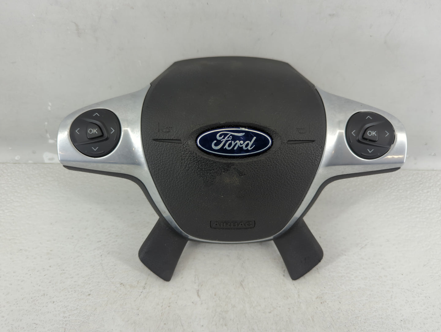 2013-2014 Ford Escape Air Bag Driver Left Steering Wheel Mounted P/N:CJ54 A042B85 Fits Fits 2013 2014 OEM Used Auto Parts - 