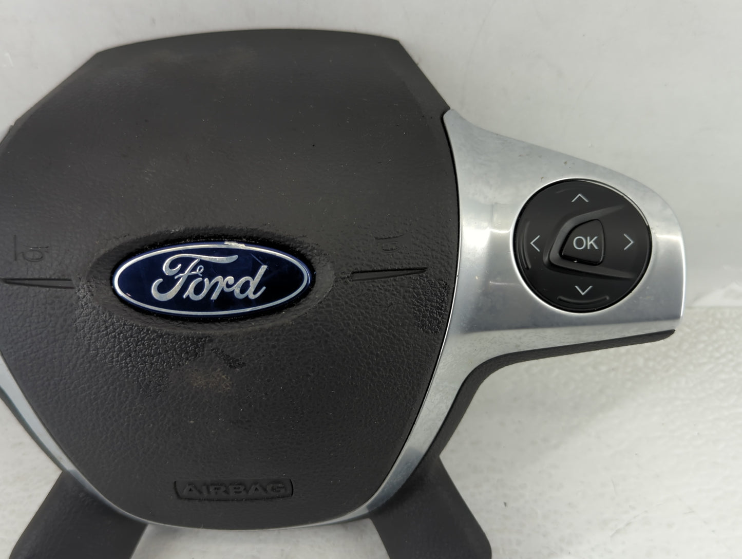 2013-2014 Ford Escape Air Bag Driver Left Steering Wheel Mounted P/N:CJ54 A042B85 Fits Fits 2013 2014 OEM Used Auto Parts - 