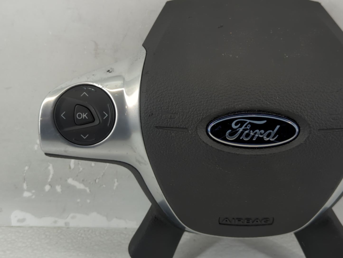 2013-2014 Ford Escape Air Bag Passenger Right Dashboard Oem - Oemusedautoparts1.com