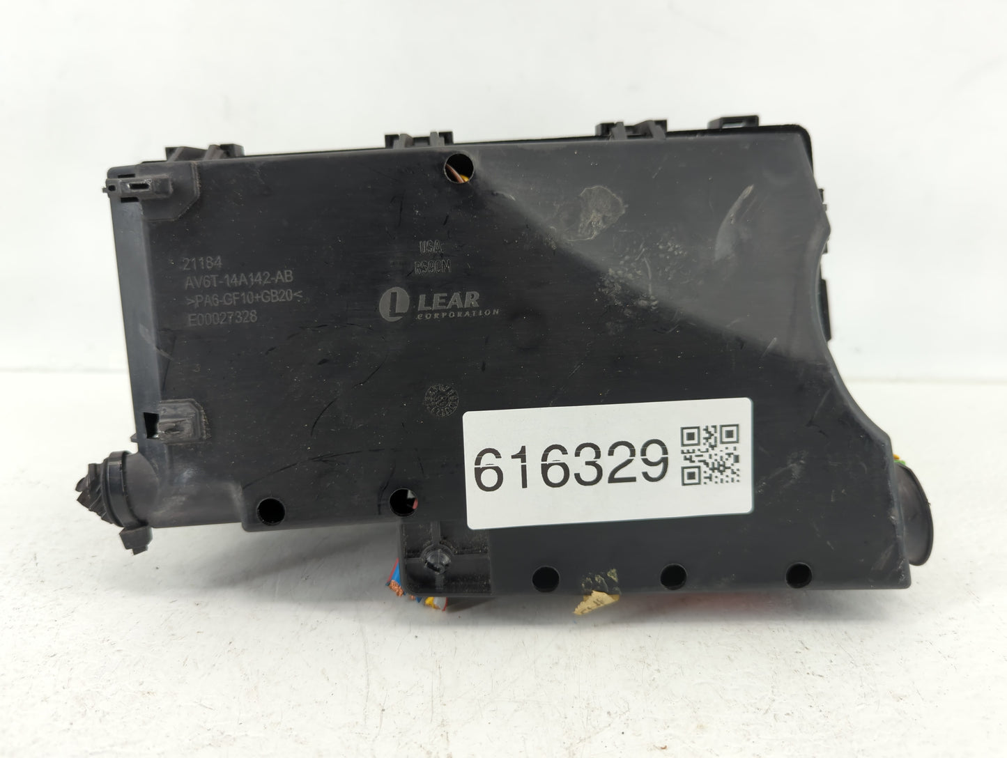 2013-2016 Ford Escape Fusebox Fuse Box Panel Relay Module P/N:AV6T-14A067-AC Fits Fits 2013 2014 2015 2016 OEM Used Auto Par