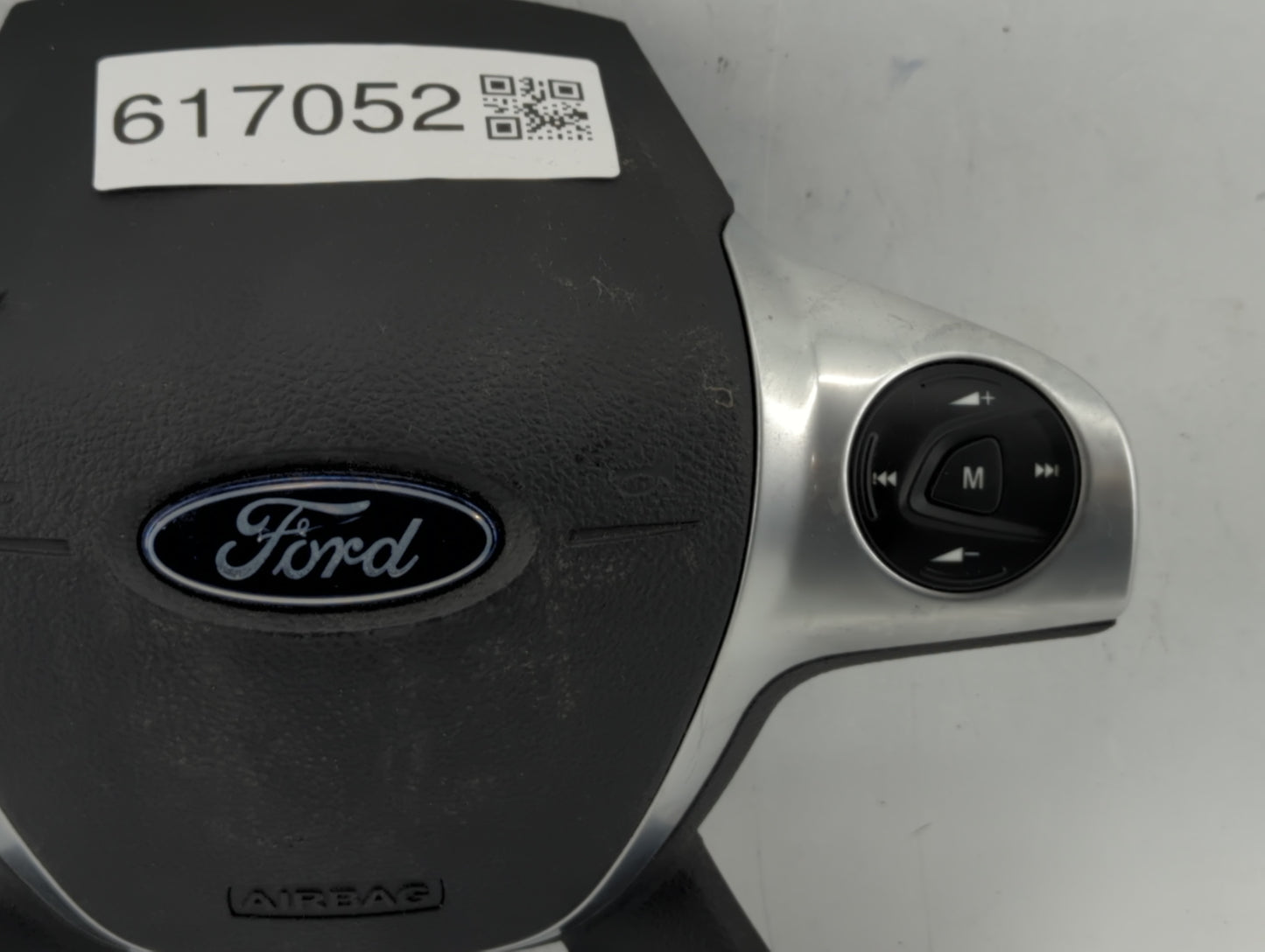 2013-2014 Ford Escape Air Bag Driver Left Steering Wheel Mounted P/N:CJ54 A042B85 BC3 Fits Fits 2013 2014 OEM Used Auto Part