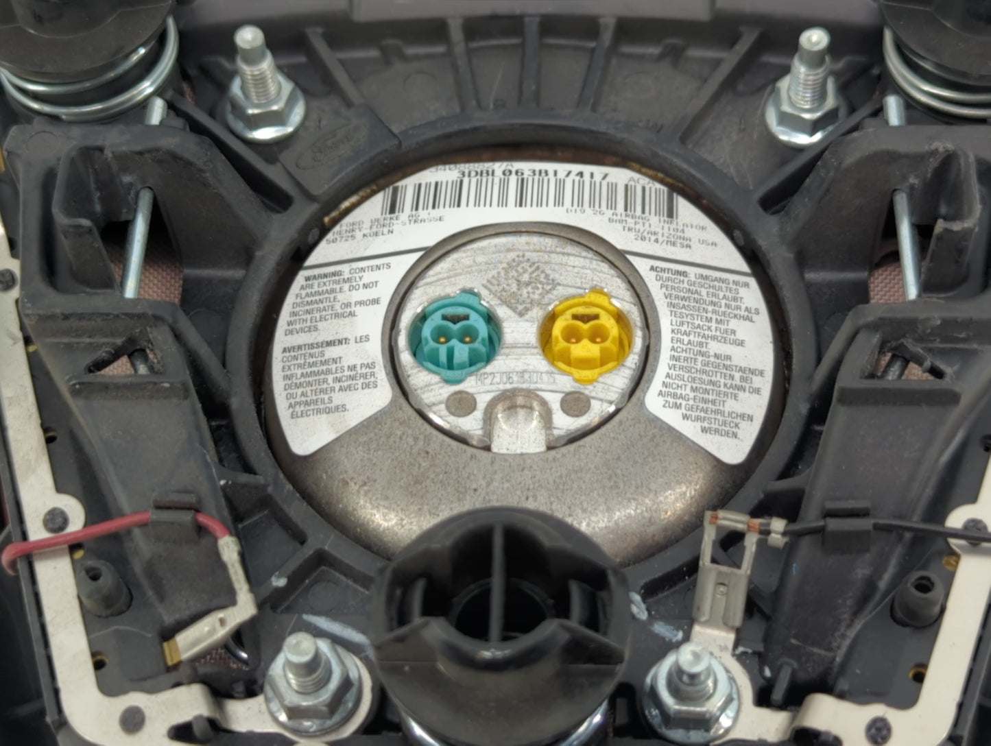 2013-2014 Ford Escape Air Bag Driver Left Steering Wheel Mounted P/N:CJ54 A042B85 BC3 Fits Fits 2013 2014 OEM Used Auto Part