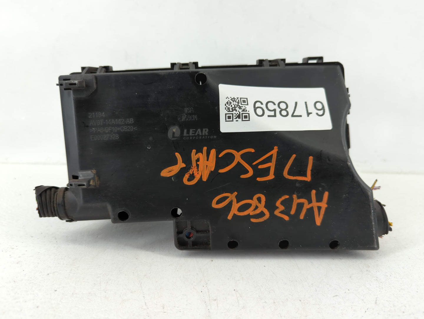2013-2016 Ford Escape Fusebox Fuse Box Panel Relay Module P/N:AV6T-14A067-AD Fits Fits 2013 2014 2015 2016 OEM Used Auto Par