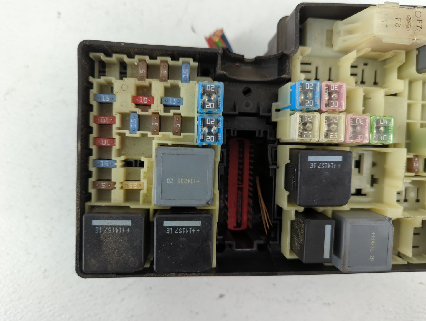 2013-2016 Ford Escape Fusebox Fuse Box Panel Relay Module P/N:AV6T-14A067-AD Fits Fits 2013 2014 2015 2016 OEM Used Auto Par