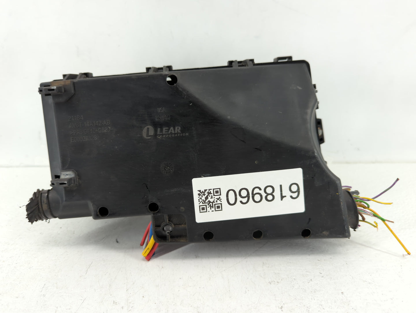 2013-2016 Ford Escape Fusebox Fuse Box Panel Relay Module P/N:AV6T-14A067-AD Fits Fits 2013 2014 2015 2016 OEM Used Auto Par