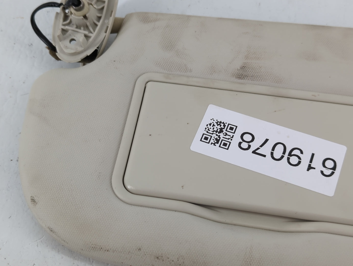 2013-2019 Ford Escape Sun Visor Shade Replacement Driver Left Mirror Fits Fits 2013 2014 2015 2016 2017 2018 2019 OEM Used A