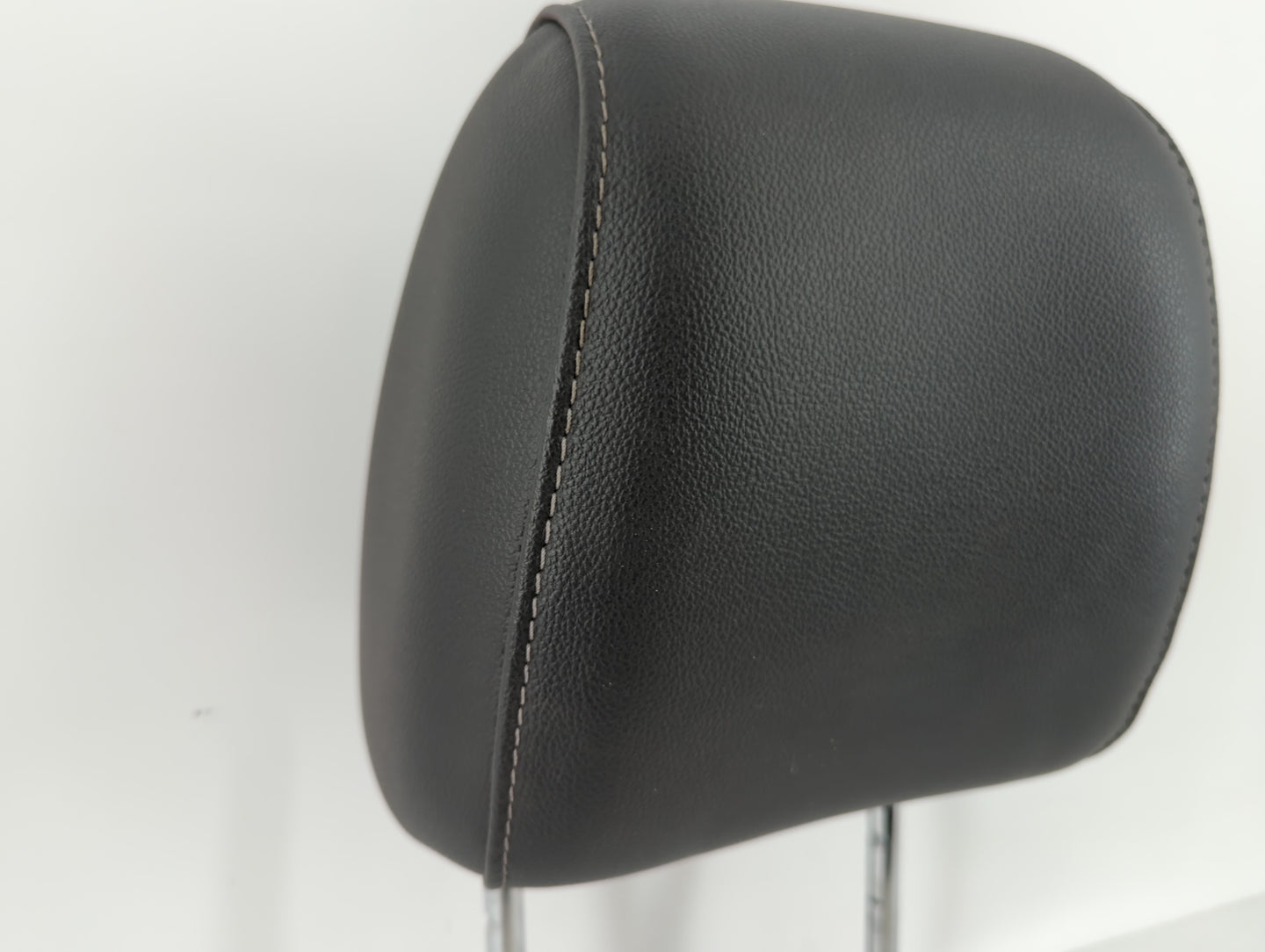 2014-2015 Ford Escape Headrest Head Rest Front Driver Passenger Seat - Oemusedautoparts1.com