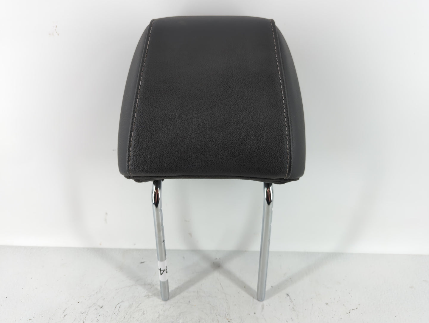 2014-2015 Ford Escape Headrest Head Rest Front Driver Passenger Seat - Oemusedautoparts1.com