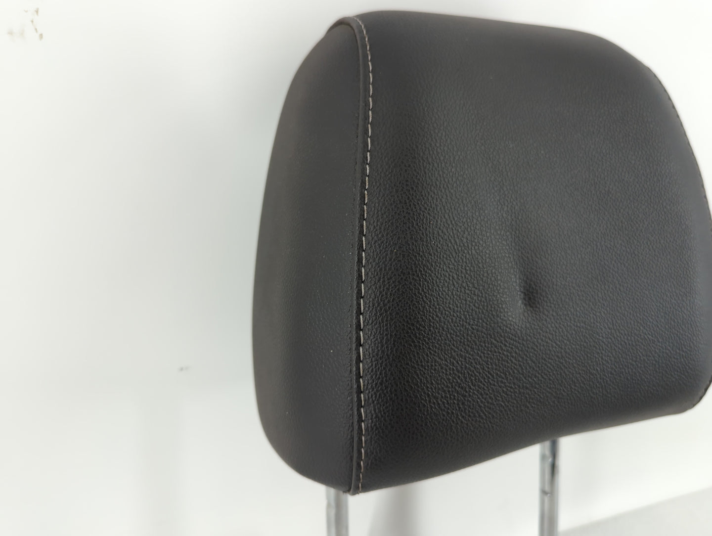 2014 Ford Escape Headrest Head Rest Front Driver Passenger Seat Black - Oemusedautoparts1.com