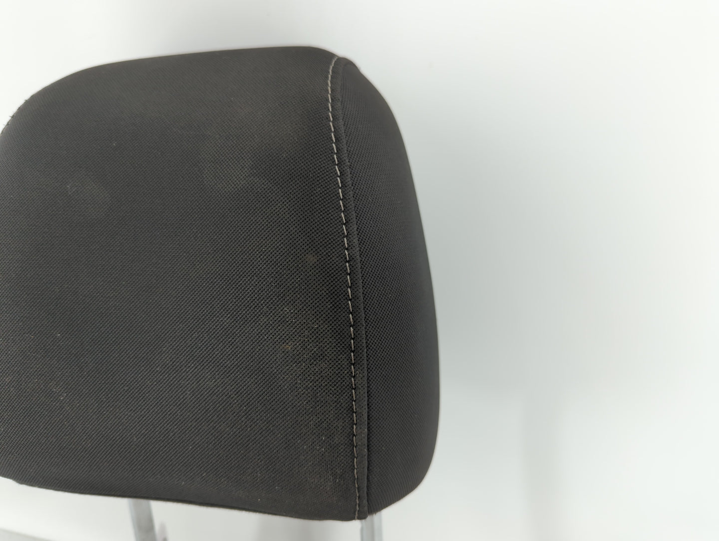 Ford Escape Headrest Head Rest Front Driver Passenger Seat Black - Oemusedautoparts1.com