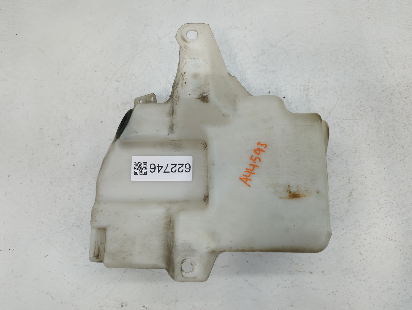 2013-2014 Ford Escape Windshield Washer Fluid Reservoir Bottle Oem - Oemusedautoparts1.com