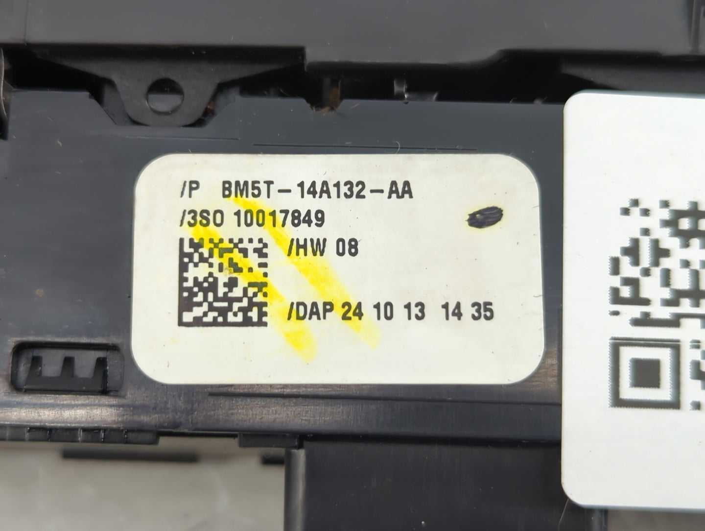 2013-2019 Ford Escape Master Power Window Switch Replacement Driver Side Left P/N:BM5T-14A132-AA Fits OEM Used Auto Parts - 