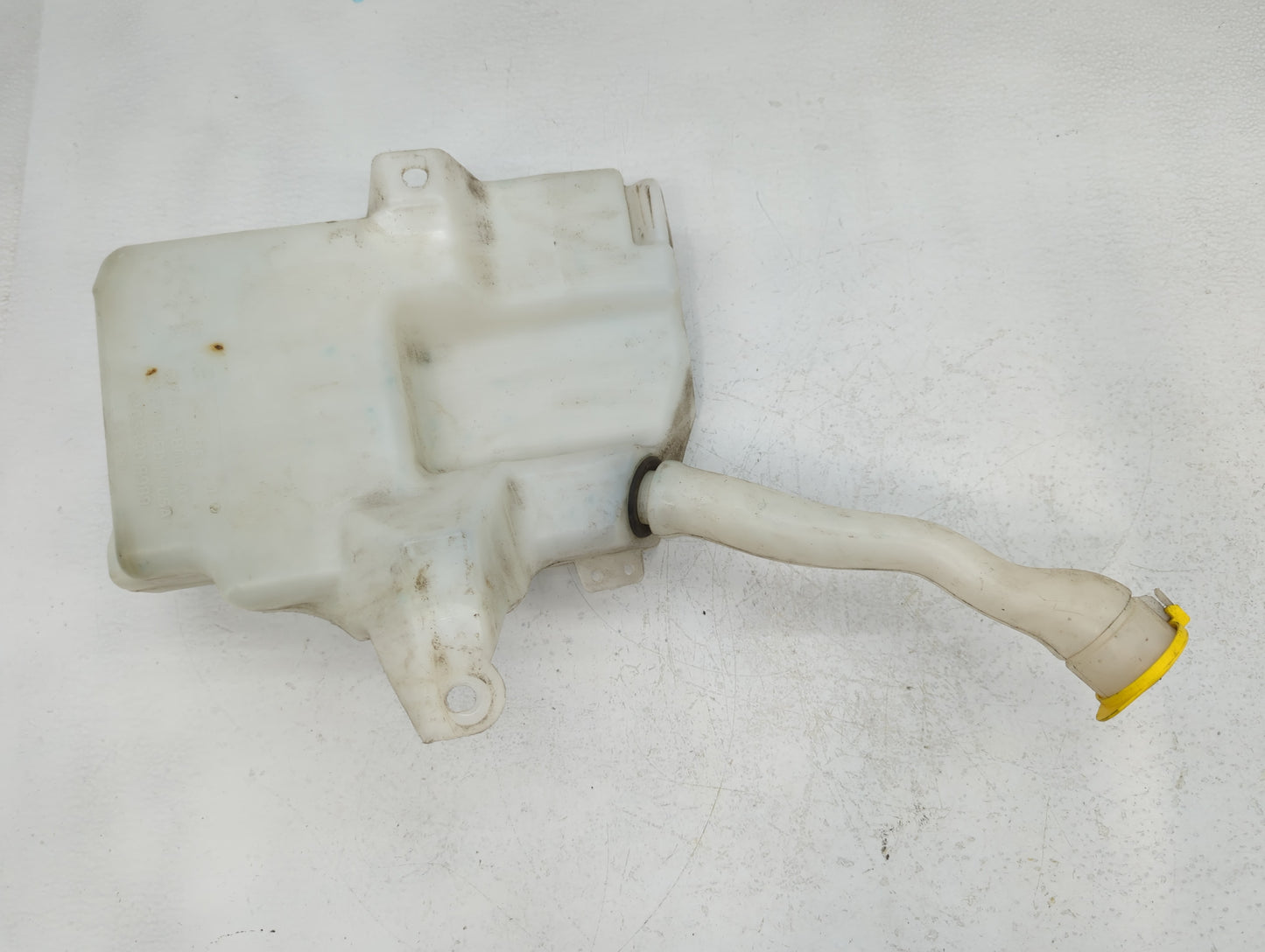 2013-2014 Ford Escape Windshield Washer Fluid Reservoir Bottle Oem - Oemusedautoparts1.com