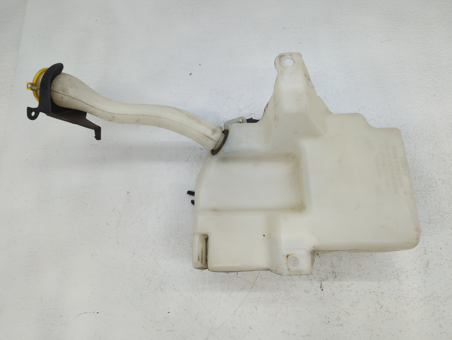 2013-2014 Ford Escape Windshield Washer Fluid Reservoir Bottle 622928 - Oemusedautoparts1.com