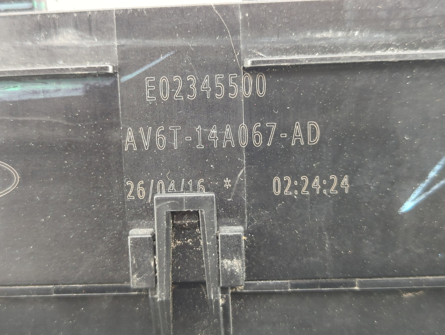 2013-2016 Ford Escape Fusebox Fuse Box Panel Relay Module P/N:AV6T-14A067-AD Fits Fits 2013 2014 2015 2016 OEM Used Auto Par