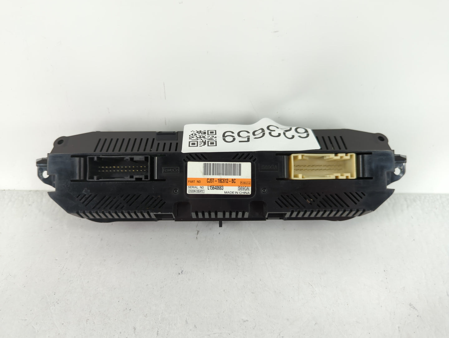 2013-2015 Ford Escape Climate Control Module Temperature AC/Heater Replacement P/N:CJ5T-18C612-BC Fits Fits 2013 2014 2015 O