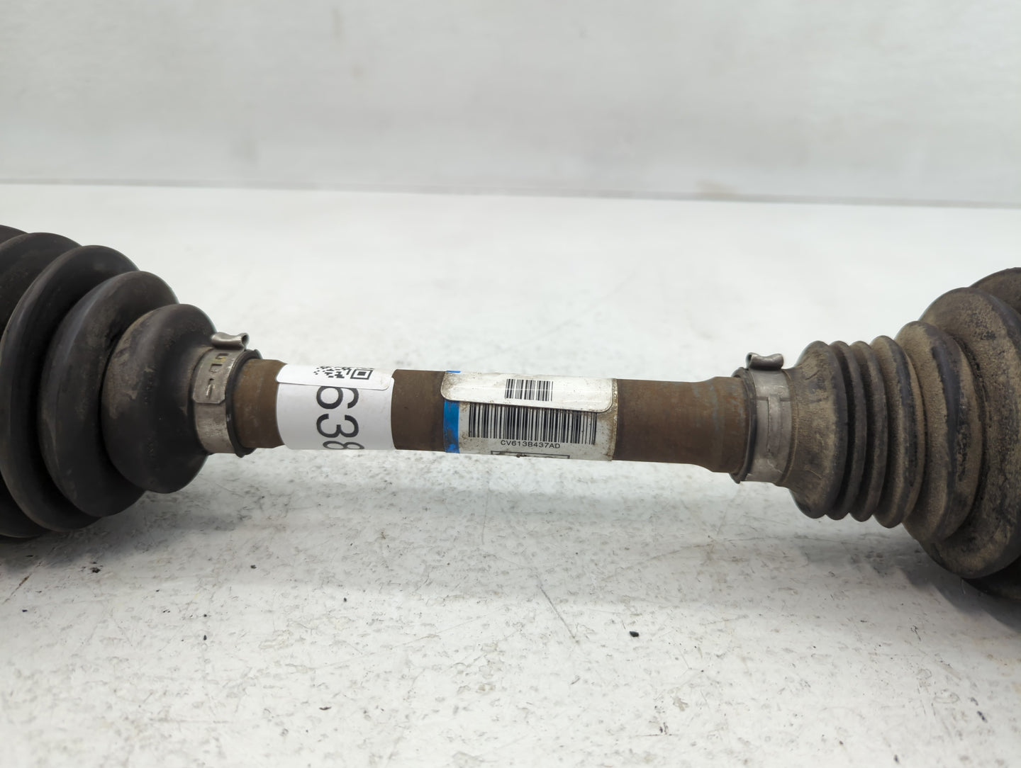 2013-2019 Ford Escape Axle Shaft Front Driver Cv C/v - Oemusedautoparts1.com