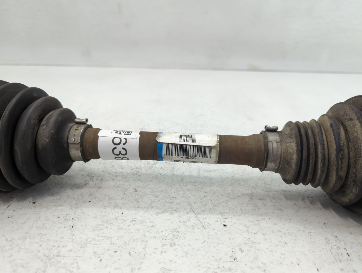 2013-2019 Ford Escape Axle Shaft Front Driver Cv C/v - Oemusedautoparts1.com