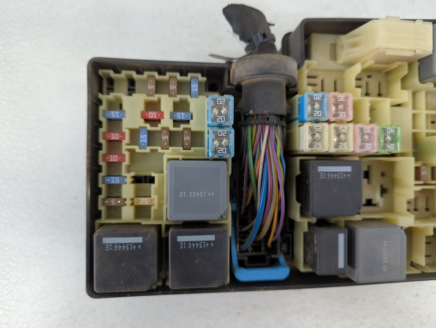 2013-2016 Ford Escape Fusebox Fuse Box Panel Relay Module P/N:AV6T-14A067-AD Fits Fits 2013 2014 2015 2016 OEM Used Auto Par