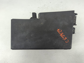 2013-2016 Ford Escape Fusebox Fuse Box Panel Relay Module P/N:AV6T-14A067-AD Fits Fits 2013 2014 2015 2016 OEM Used Auto Par