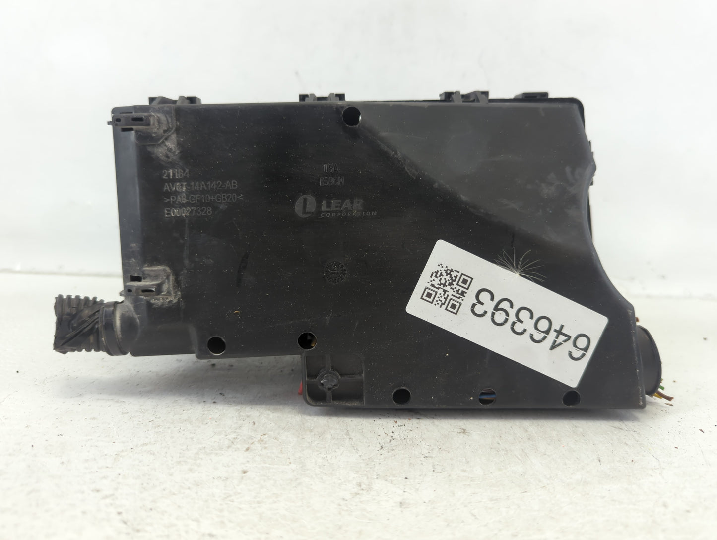 2013-2016 Ford Escape Fusebox Fuse Box Panel Relay Module P/N:AV6T-14A067-AD Fits Fits 2013 2014 2015 2016 OEM Used Auto Par