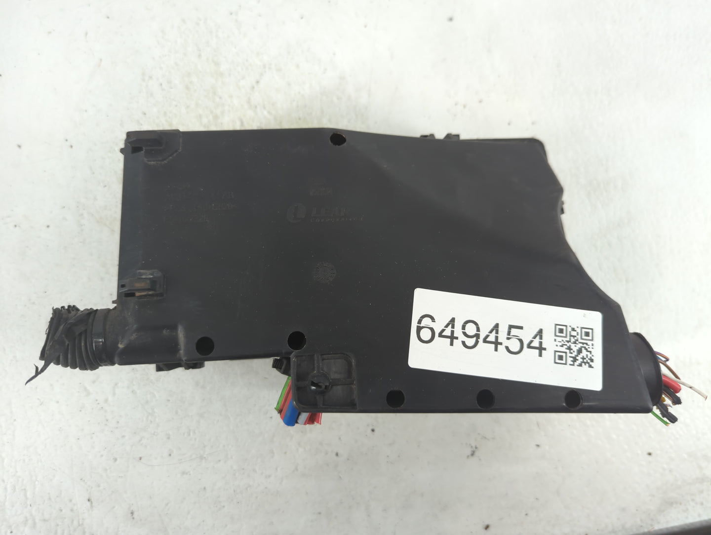 2013-2016 Ford Escape Fusebox Fuse Box Panel Relay Module P/N:E00027328 AV6T-14A142-AB Fits Fits 2013 2014 2015 2016 OEM Use